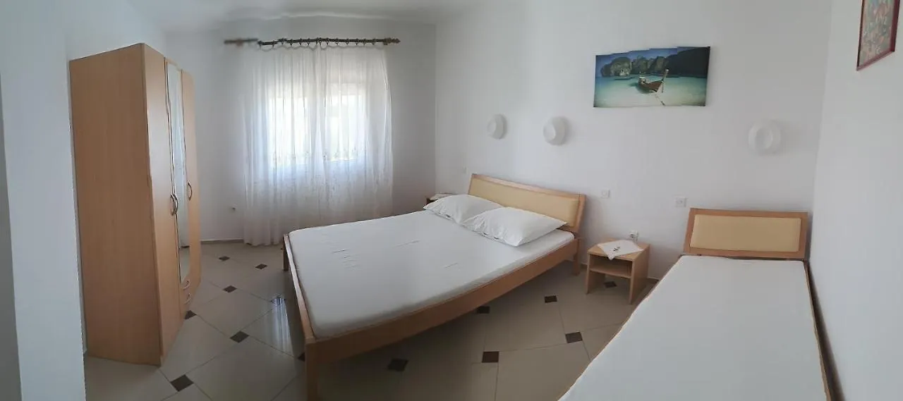 Apartmani Drage 0*,  Kroatië